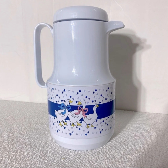 Vintage White Blue Country  Goose Ribbon Geese Insulated Thermal Carafe - Picture 1 of 13
